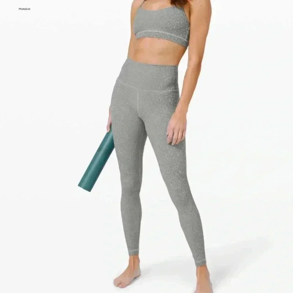 Lululemon I 4